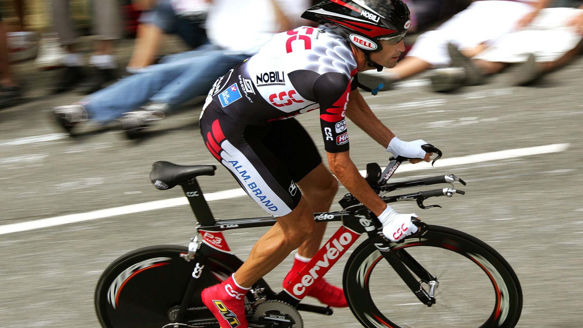 中国篮球联赛市场细分策略及精准营销研究分析，中国篮球市场化